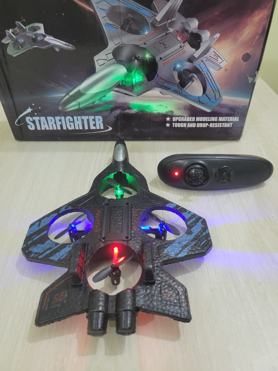 Mini Drone ! Remote Control Starfighter Drone Plane